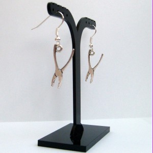 Pliers